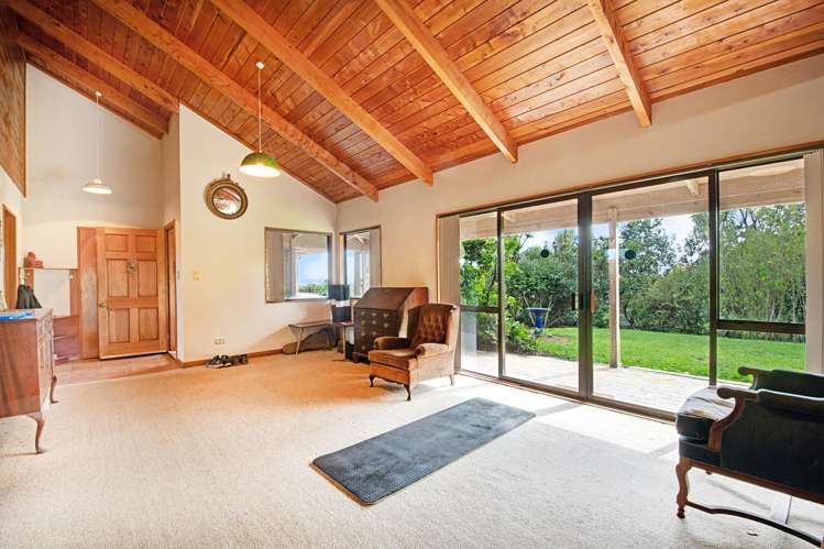83 Pipitiwai Drive Helensville_14