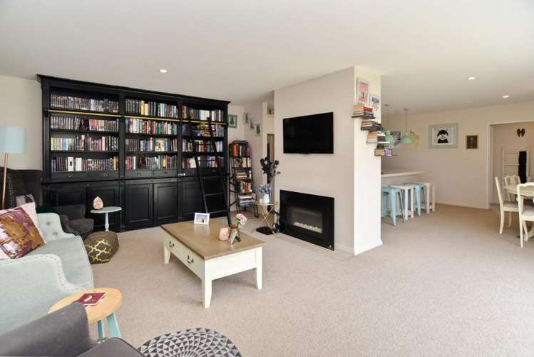 221 Cavendish Road Casebrook_12