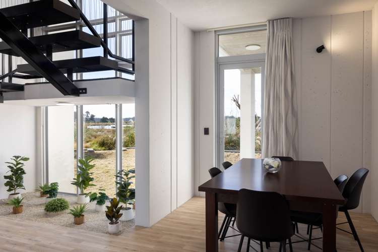 40 Pegasus Main Street Pegasus_8