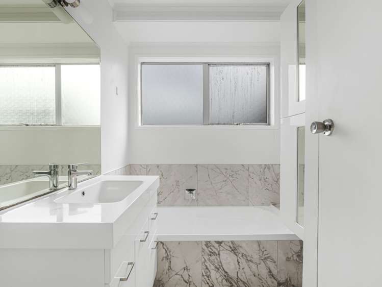 28 terra nova street Glen Eden_7