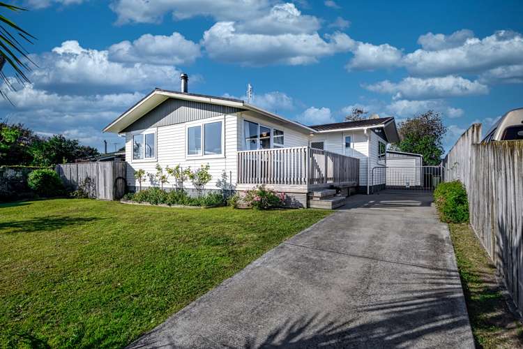 11 Nan Place Pakuranga Heights_1