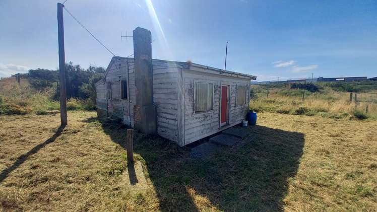 112 Grove Burn Road Tuatapere_1