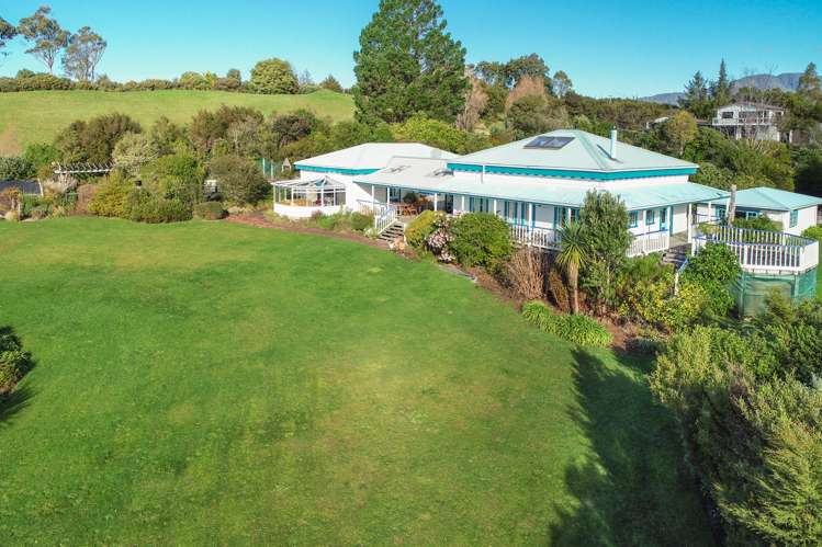 70 Lookout Road Parapara_5