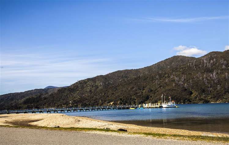 6a Lady Cobham Grove Anakiwa and Surrounds_24