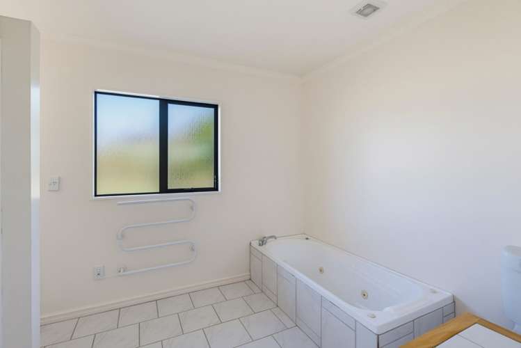 141 Te Hapua Road Te Horo_16