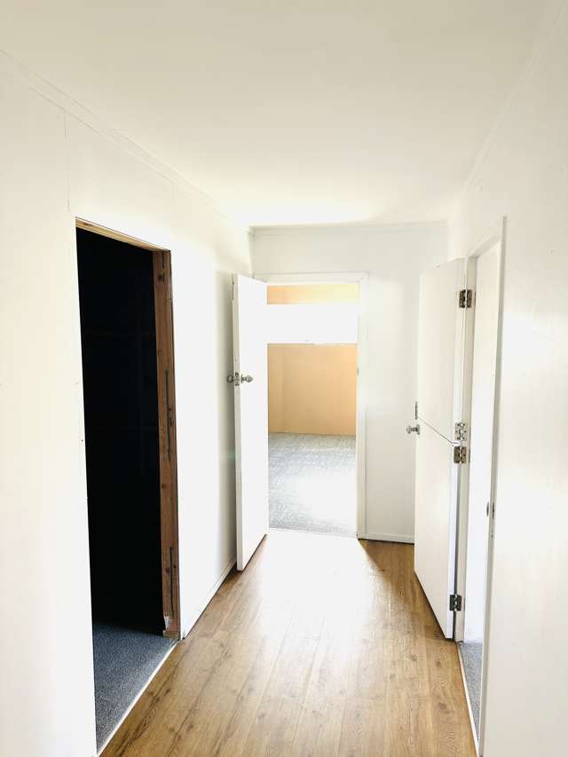 22A Raumati Road Raumati Beach_1