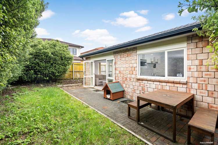 9 Magnolia Place Flat Bush_13