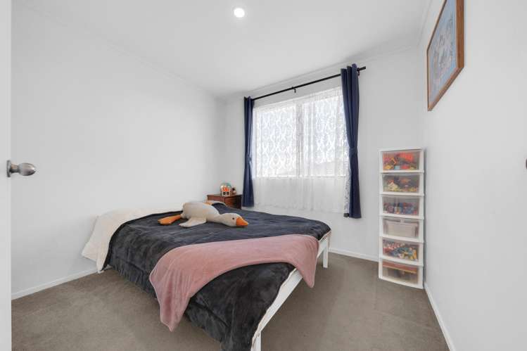 1/49 Coombe Avenue Otara_14