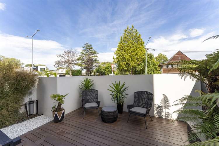 2 Jacksons Road Merivale_42