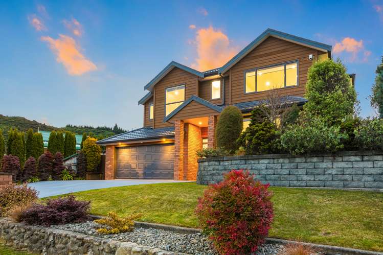 14 Betty Watt Grove Riverstone Terraces_29