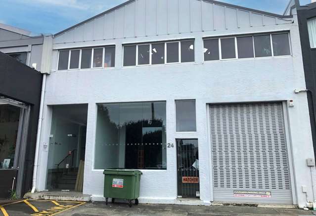 GROUND FLOOR NEWMARKET OFFICE / RETAIL