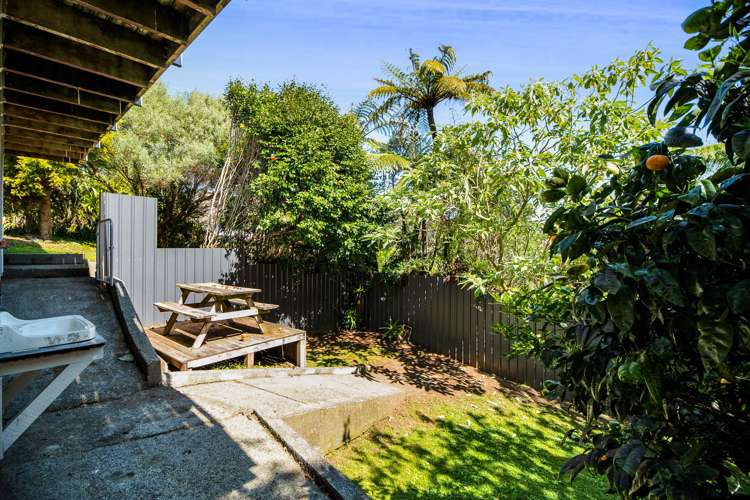 162 Seaview Road Westown_15