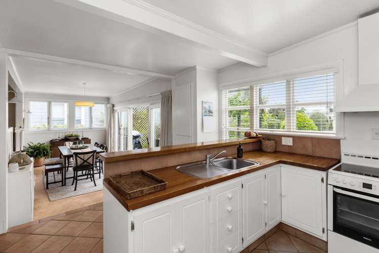 22 Nelson Crescent Napier South_7