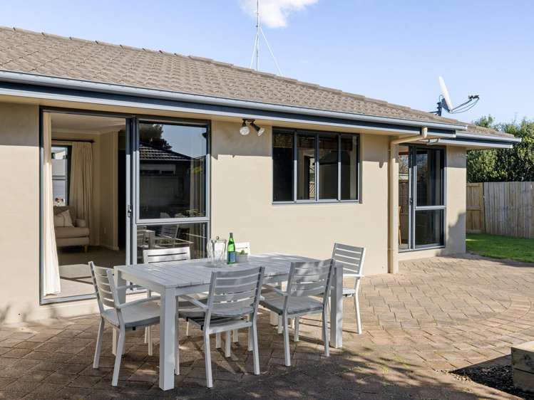 11 Hampstead Way Rototuna North_1