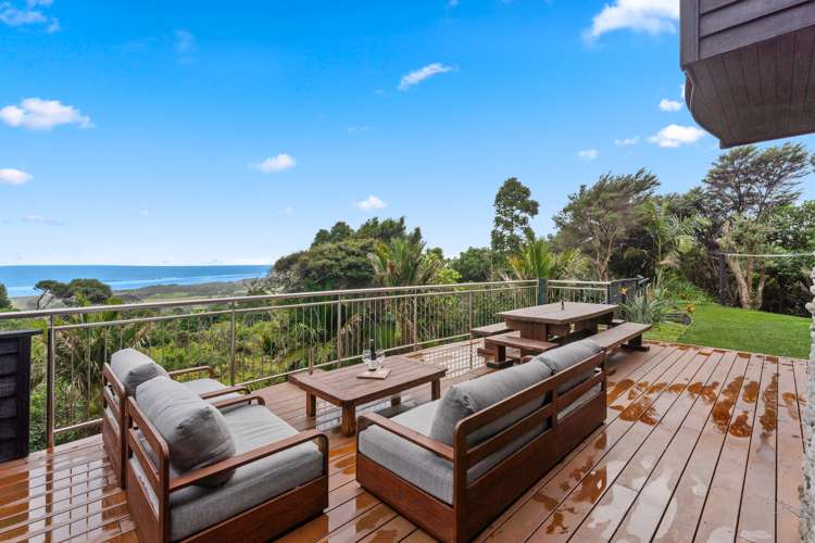 84 Domain Crescent Muriwai_22