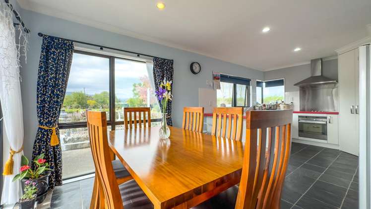 11 Ryall Road Paeroa_4