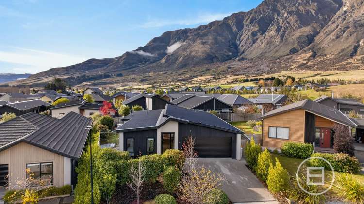 10 Shepherd Road Jacks Point_21
