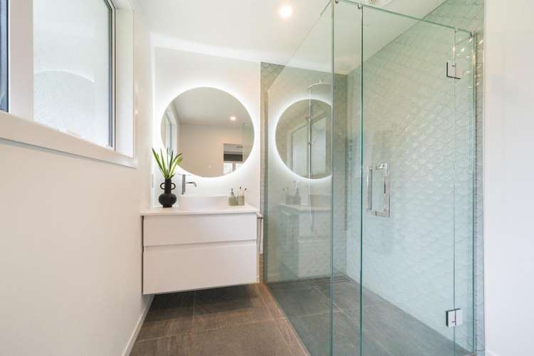 75 Derby Street Feilding_12