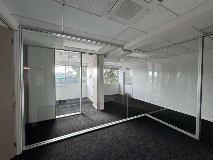 Level 2/507 Lake Road Takapuna_2