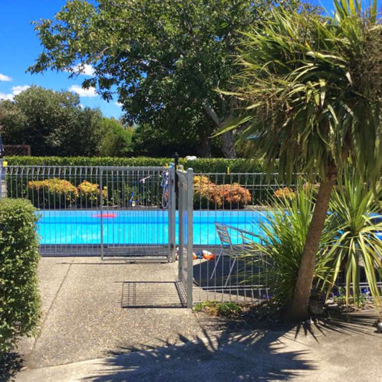 23 Armstrong Avenue Carterton_16