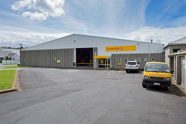 1A, 11 McDonald Street Morningside_3