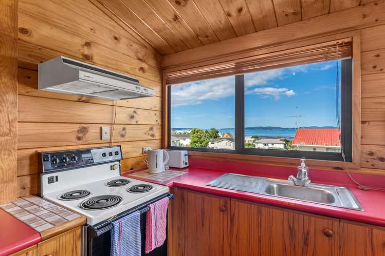 12 Matangi Terrace Snells Beach_16