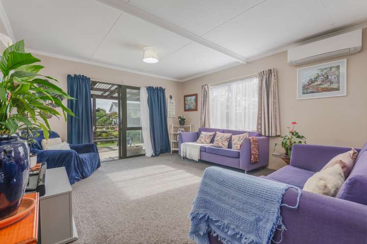 17 Rangitane Street Himatangi Beach_3