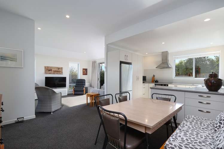 19b Andrew Street Stoke_6