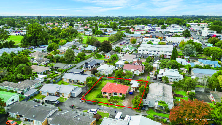 544 Grey Street Hamilton East_18