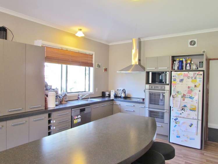 182 Pukemiku Road Pahiatua_5