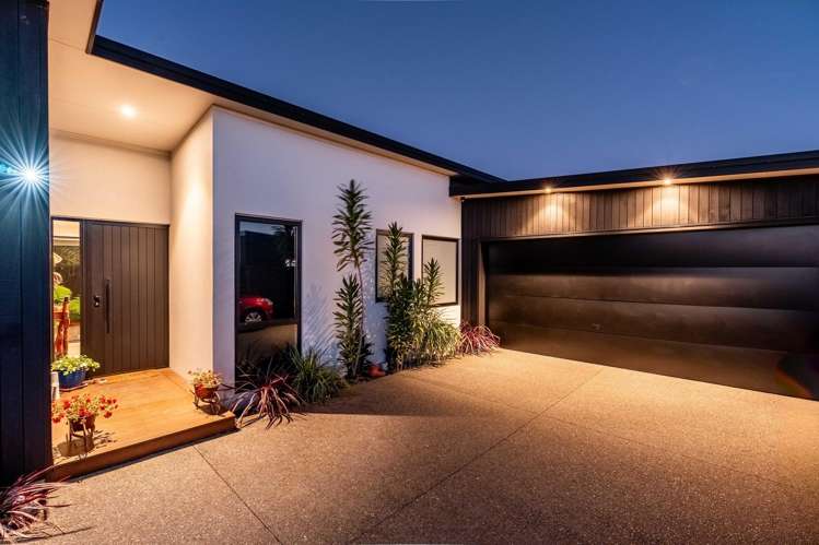 57 Awatira Drive_0