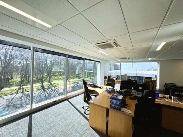 22 Moorhouse Avenue Addington_4