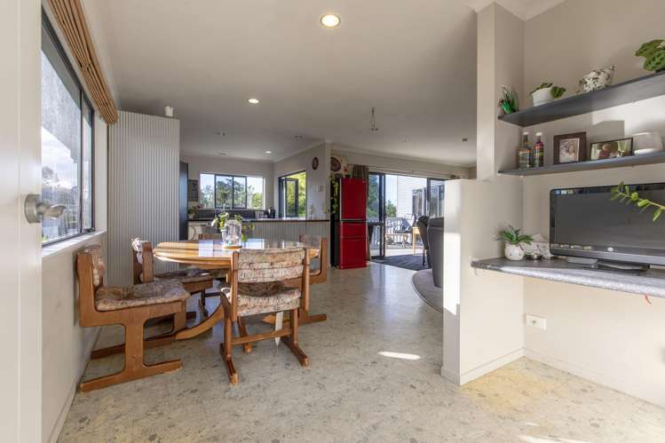 3 Abbot Avenue Waipawa_13