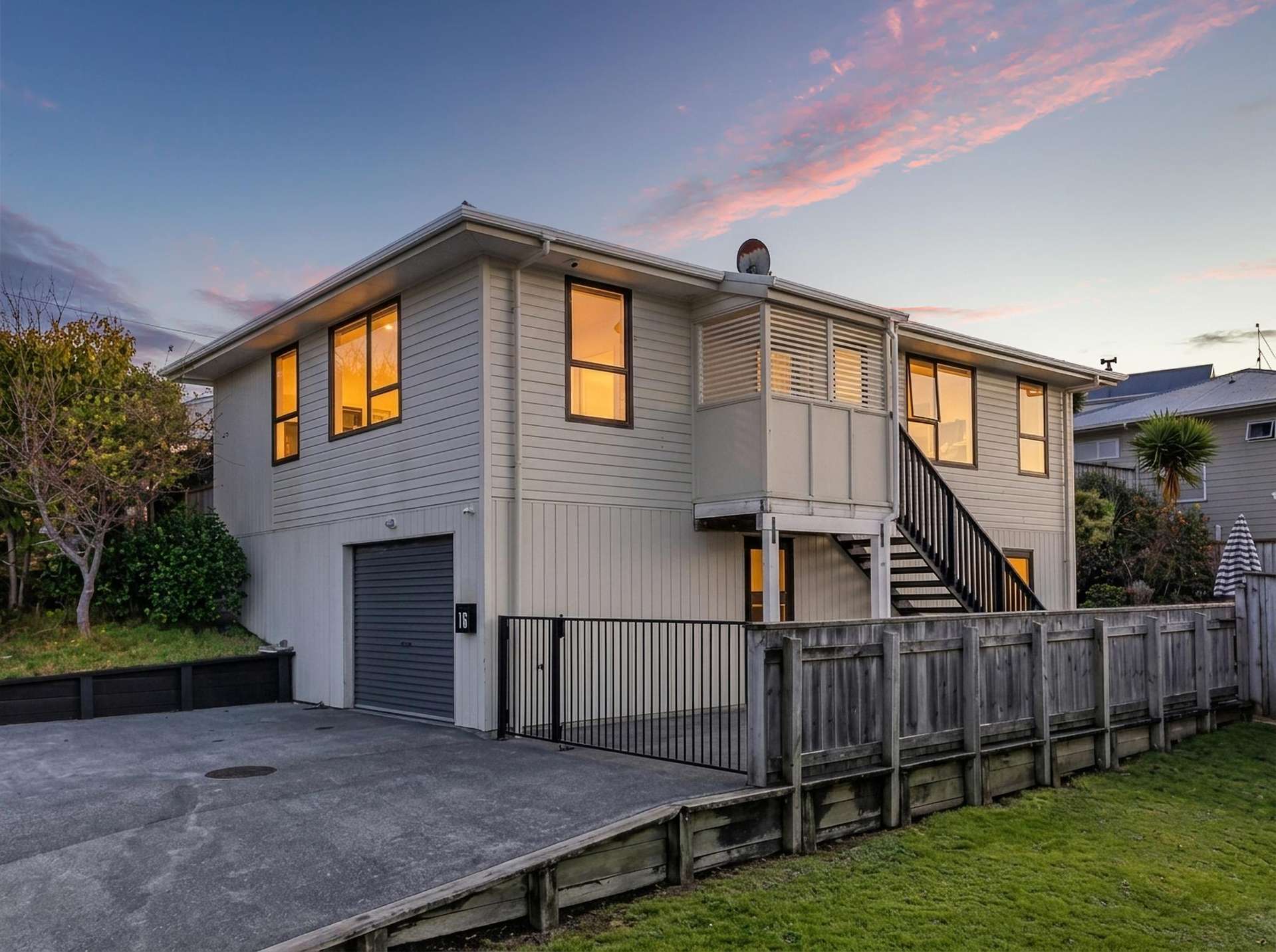 16 Tuki Street Titahi Bay_0