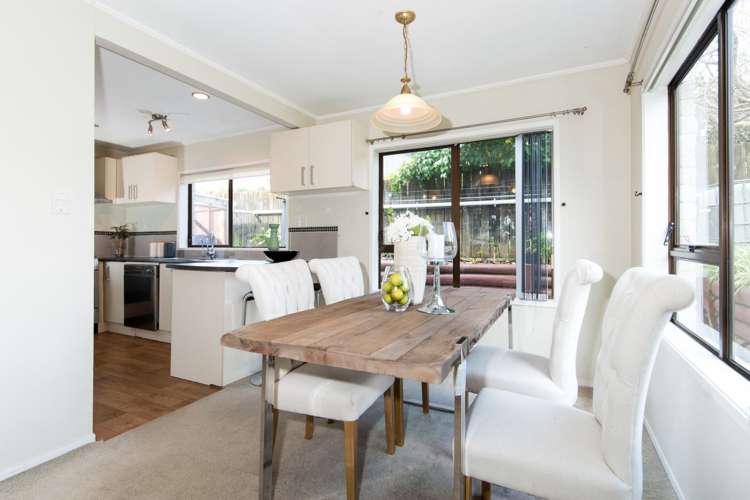 2/20 Cornelian Crescent Half Moon Bay_12