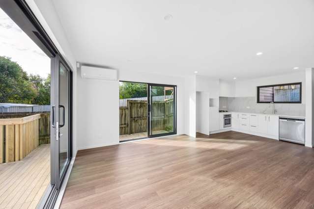 85A Rosier Road Glen Eden_3