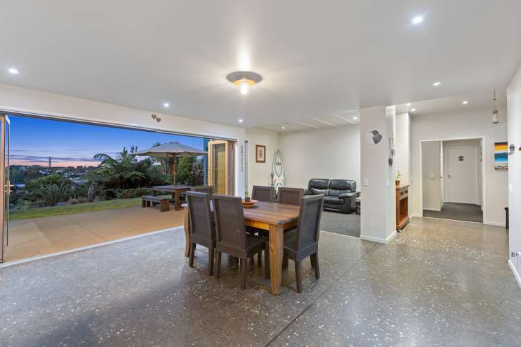 61 Karamea Street Whalers Gate_9