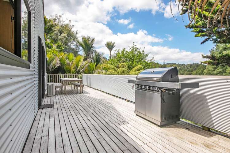 167 Woodlands Park Road Titirangi_2