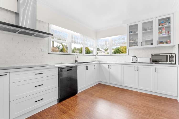 8 Adams Place Kamo_3