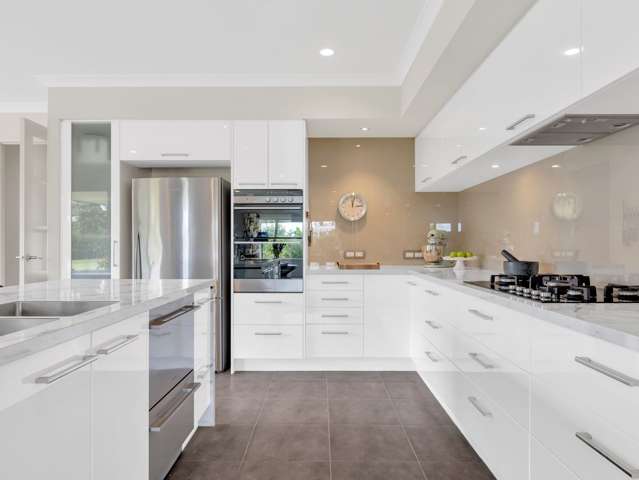 9 Portofino Point Karaka_2