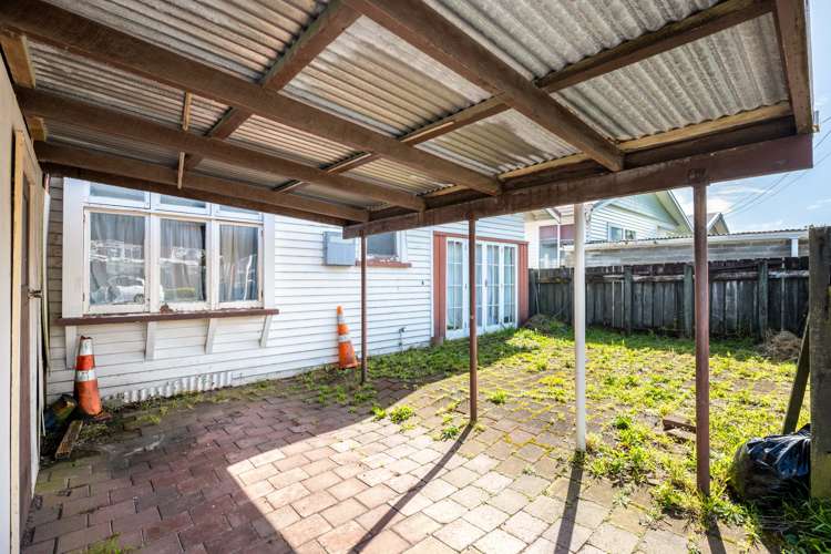 67 Pendarves Street New Plymouth Central_16