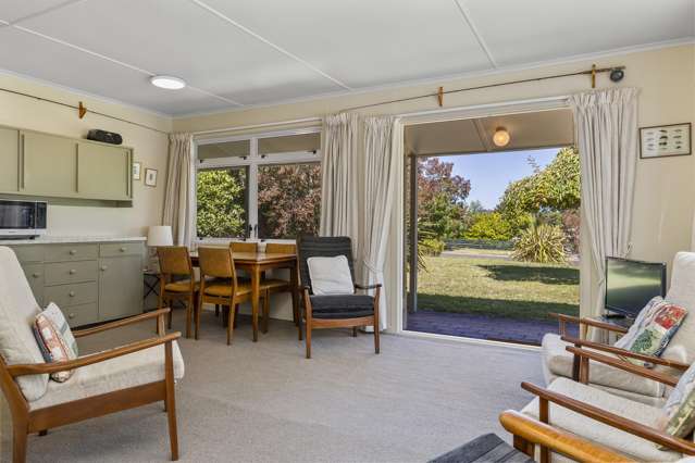 1 and 2/12 Kereru Street Two Mile Bay_1