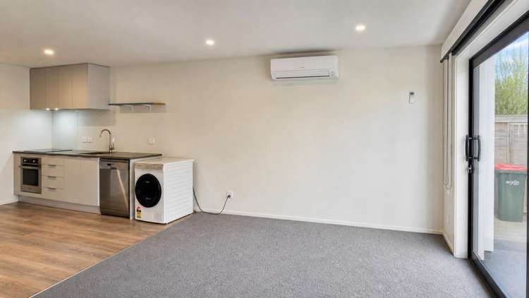 5/37 Sladden Street Naenae_6