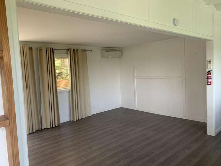B/140 Attwood Road Paremoremo_11