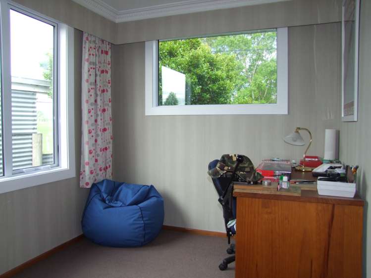 54 Dryden Street Milton_17