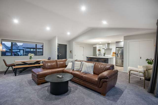 38 Anderton Crescent Mosgiel_4