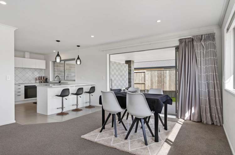 30 Kaurinui Crescent One Tree Point_8