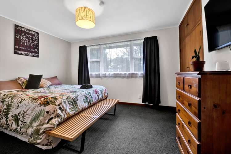 73 Ihaia Road Opunake_11