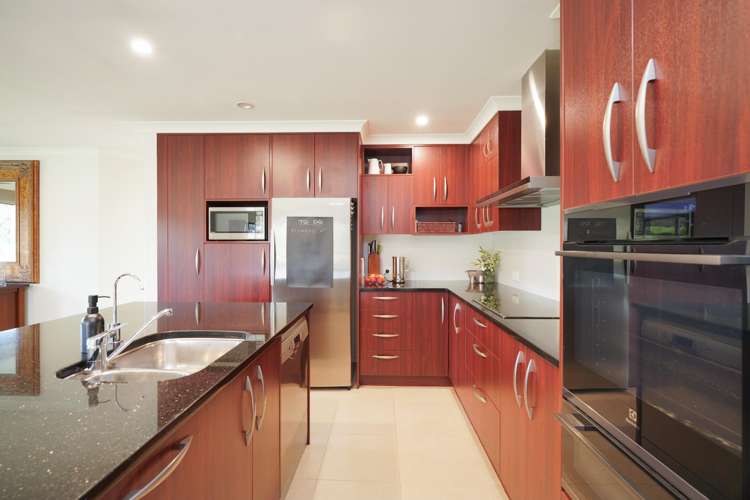 14 Oreti Road Otatara_4