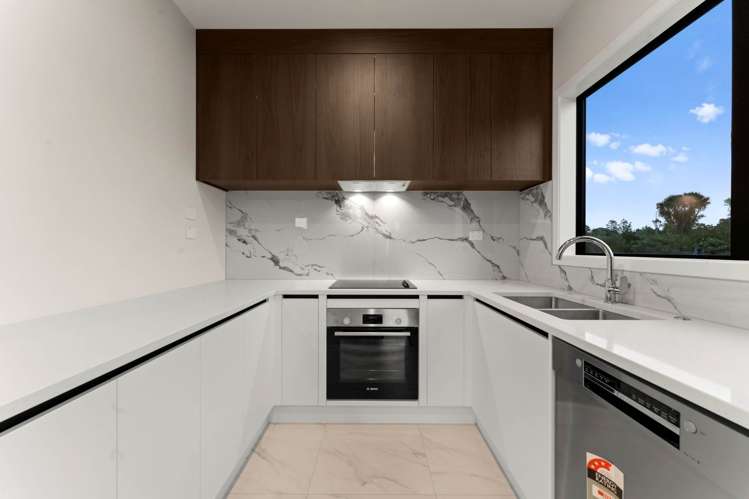 Johns Creek Crescent Silverdale_8